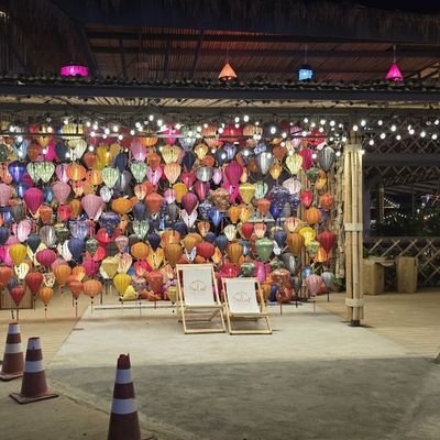 Khadija_745's profile picture. 