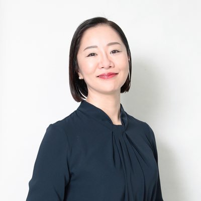 予備校講師|河合塾・河合塾マナビス 英語科| 『杉本のたった5時間で英検準2級プラス総合対策』(Gakken)https://t.co/7Z1IJILkLZ|『高2で始める大学入試1日10分で差がつく英文読解』(旺文社) |1児の母(小3)|料理|食器|落語|クラシック音楽|麻雀|旅行|#推し文法 |