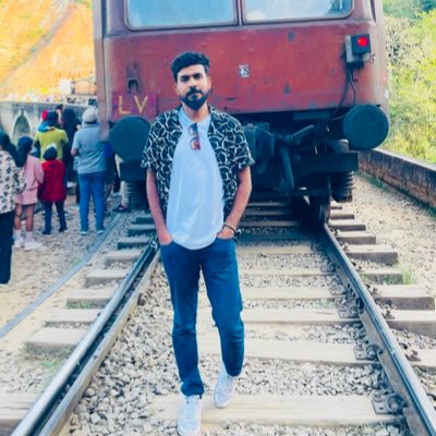 aslam_sujan's profile picture. Always waiting for the correct tyme 😊