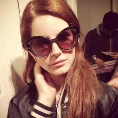 amourblvd's profile picture. ifb! | professional overthinker | fan of a pro ana nation