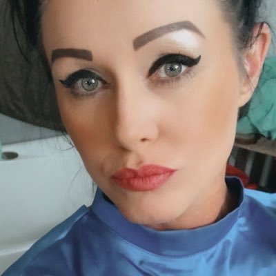 amanda_mor1825's profile picture. 