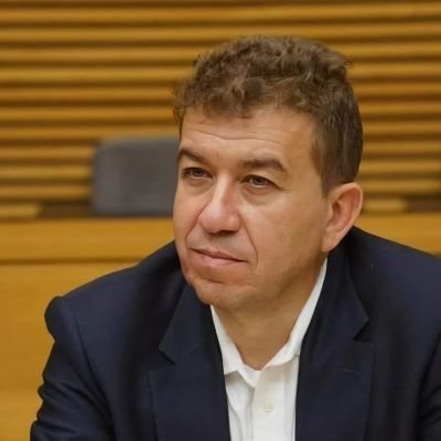 Ernesto Fernandez Profile