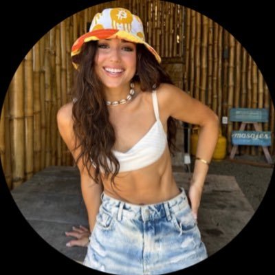 issabelaqtr's profile picture. #Bitcoin Magazine Follow the silent revolution