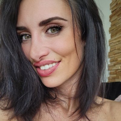 Ta MILF bien pref ✨ Italienne avec un caractère épicée 💋Prêt à te régaler ? 🤭