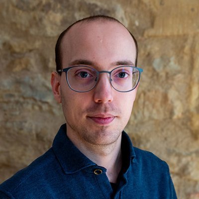 RogerFontV's profile picture. Editor de @laguaitlb. Bloguer a L'apunt.