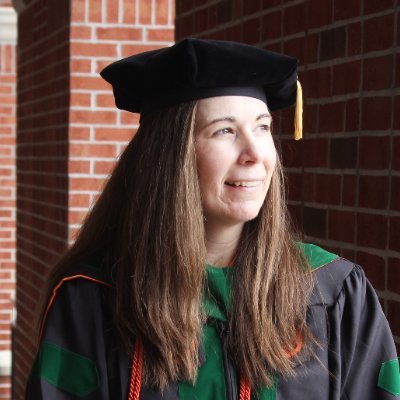 Resident @UAZTucson_IMRes, WA native, NC educated @campbell__med, AZ trained, #IBDwarrior, obsessed with #IBD research.