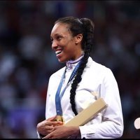 Laurin Althéa (@althealaurin) 's Twitter Profile Photo Laurin Althéa (@althealaurin) 's Twitter Profile Photo