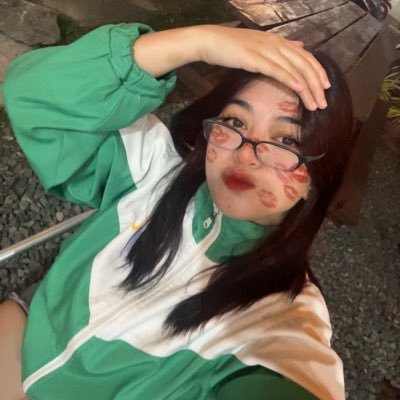 ü