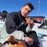 Efe (@efemuzaffer) Twitter profile photo