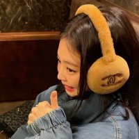 . (@lumvne) 's Twitter Profile