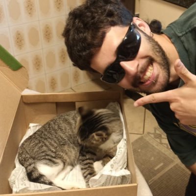 Resgis_'s profile picture. constantemente assombrado pelos duendes da minha gaveta de meia