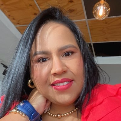 👩🏻 Esposa de Wilmer y Mamá de Alicia 🎀 ⚜️👩🏻💻 RemoteWorker 📊 📌Caracas FC, Real Madrid, 🦁 del Ccs
