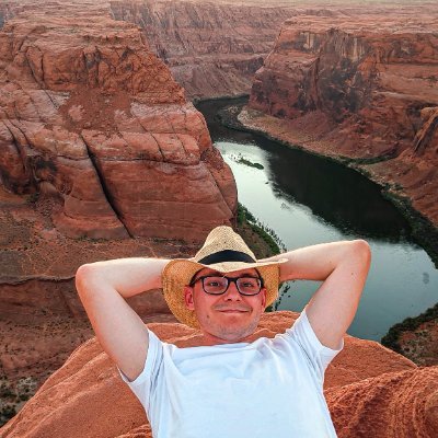 MareckiDominik's profile picture. Nie troszczcie się więc zbytnio o jutro, bo jutrzejszy dzień sam o siebie troszczyć się będzie 👀