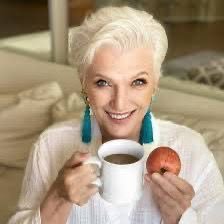 Bestselling International Author of A Woman Makes A Plan 📖 Doctor of Dietetics 👩🎓Supermodel 😉💃 #ItsGreatToBe76