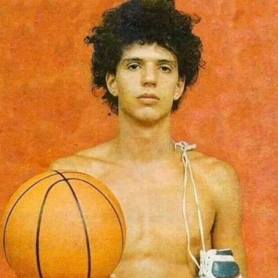 Scout for @BTorrelodones | Draft Consultant | Osteopathic Medicine & Basketball Scouting | Previously at @idprospects | Family man & @Pacers fan since '94