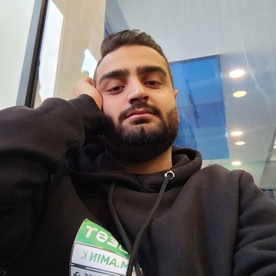 مدیر موسس چندتا استارت آپ نرم افزاری
،دلبسته به بهترین دوست 🤍