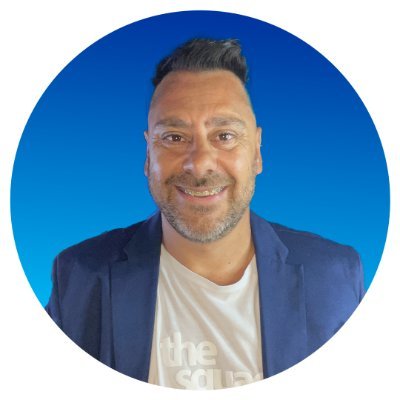 Consultor digital de negocios, ayudo a empresas y profesionales a multiplicar x2 su atracción de clientes con mi programa.