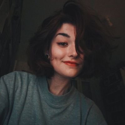 ℳ ί Profile