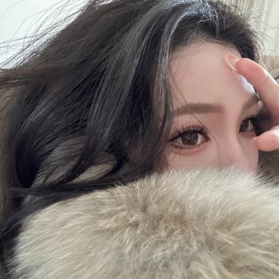 Maya_h5748's profile picture. Beach bum life🏖