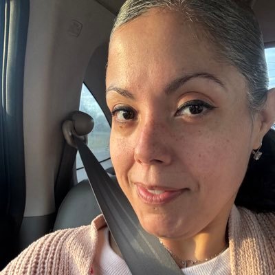 Puertorican 🇵🇷, Liberal 👍🏽, Family Nurse Practitioner/Oncology and Hematology Fellow👩🏻⚕️