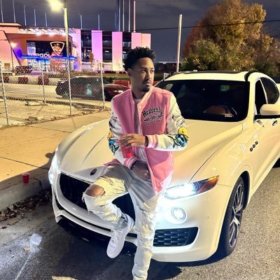 NEW PHONE WHO DIS OUT NOW! IN LINK BELOW. For business inquiries contact Gxxdcmpny@gmail.com