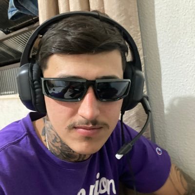 Cansei de ser normal , mo burocracia …. slk, num compensa .