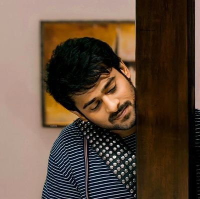 naveen58376641's profile picture. @actorprabhas
@viratkohli