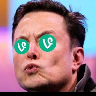 Maksim274660852's profile picture. krypto