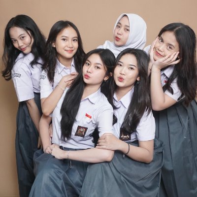 Baunya Bikin Nagih. 𝐒𝐄𝐍𝐒𝐀𝐒𝐈𝐎𝐍𝐀𝐋 𝐖𝐄𝐃𝐄 𝐂𝐄𝐏𝐀𝐓 ✨ https://t.co/raeUAZhEnu