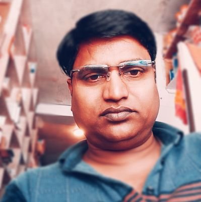 ।।ॐ।। पानी बाढ़े नाव में घर में बाढ़े दाम।दोउ हाथ उलीचिये यही सयानों काम।।
