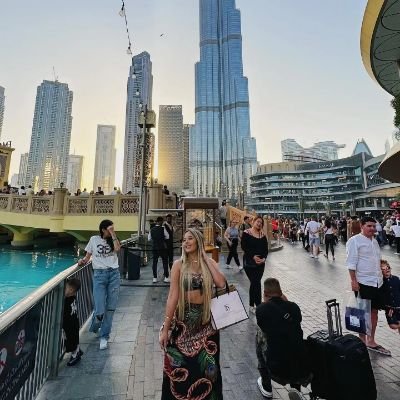 CRYPTO QUEEN. I help you achieve your financial freedom
