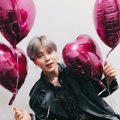 아포방포💜, 31, she/her, ESP/ENG, (•̅ɞ•̅) ♡tiny desk ARMY♡ ^-ㅅ-^ Not always writing but almost all the time reading.