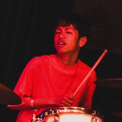 Drummer / 13y/o
【Works】#柴田敏孝 / #笹井BJ克彦 / #kenken / #高木里代子 / #ミュージカルスクールオブロック / #元晴 / #西藤ヒロノブ / #日野JINO賢二 / #中尾憲太郎 / #中村達也 / #鈴木渉 / #竹内朋康 / DrumAプロスペクト2024🏆