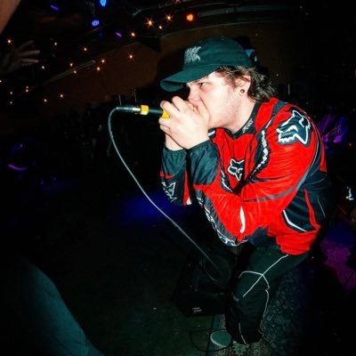 descenttosuffer's profile picture. 