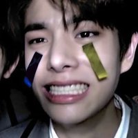 囧 (@jakempreg) 's Twitter Profile
