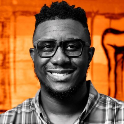 GFX Designer #MadeInDetroit • Founder @CLEARMediaNet • Carolyn's Son Forever 🕊️😇 • Student at @FullSail