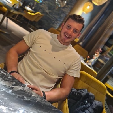 RobindeBruyn12's profile picture. 