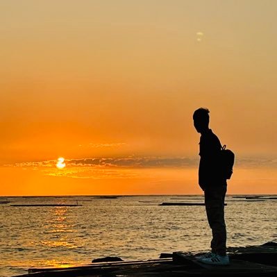 sunnyboyeeee's profile picture. 單身男