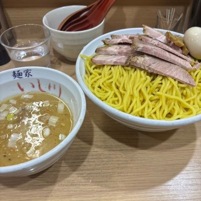 huzisakiramen's profile picture. 