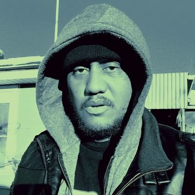 Arthur_L_Thomas's profile picture. Screenwriter, Filmmaker, Crew Production Member  (PA, Gaffer, Grip, Driver)  Also an avid gamer ps5 & xbox.  Traveller, Guitarist 🎸  Livin & Lovin life 😎