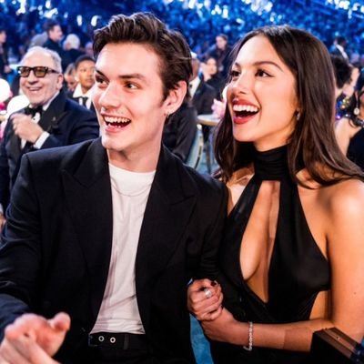 Ariwasfound09's profile picture. ♥︎