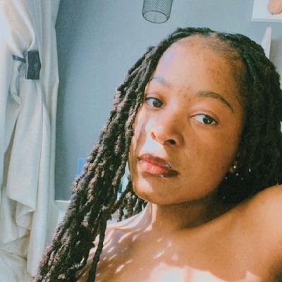 MahlatseMasha5's profile picture. Model |Sudent 📚|
Scorpio ♏

https://t.co/xCGfKYLN5G…

https://t.co/oLdrIRWsAj