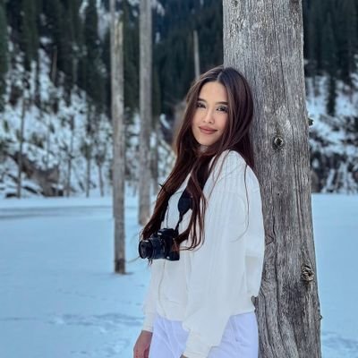 Poetry lover | Nature lover | Big Dreamer | Cricket Pakistan 🏏🇵🇰✨
𝕮𝖍𝖆𝖎𝖓 𝖔𝖋 𝖑𝖎𝖌𝖍𝖙