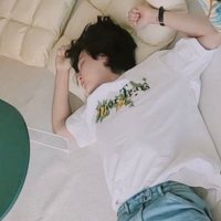 π (@k11_08m) 's Twitter Profile