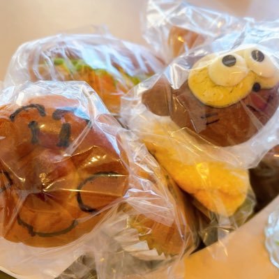 junnie723's profile picture. 