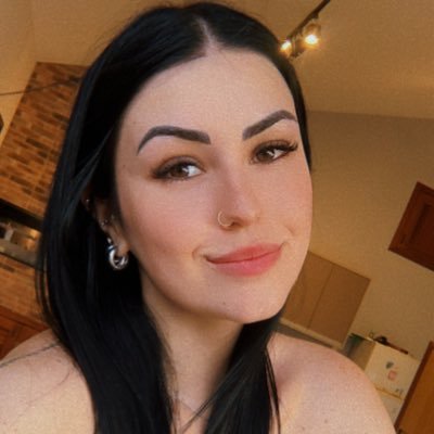 moniagnolin's profile image