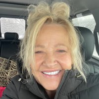 Laurie (@laurie156922117) 's Twitter Profile