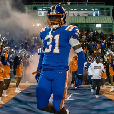 C|O 27 | 6’2 | 210lbs| OLB/Nickle | East St Louis Sr High| 3.2GPA | 4.62 40 Yard Dash |phillipwhite171@gmail.com 3143027373