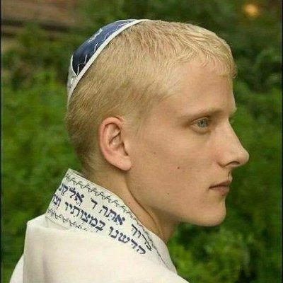 quynhoa711's profile picture. 