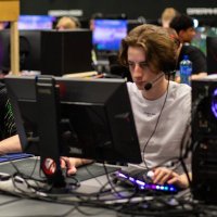 zAndy (@zandyyt) 's Twitter Profile